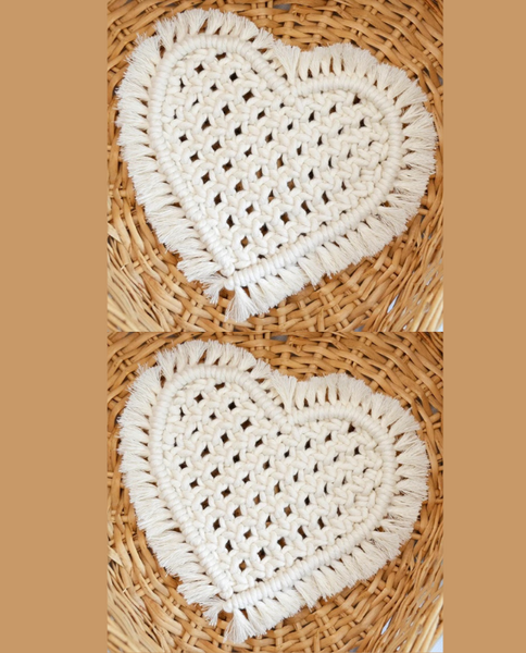 Shopping Blue - Heart-shaped Macrame coasters, set of 2, natural
